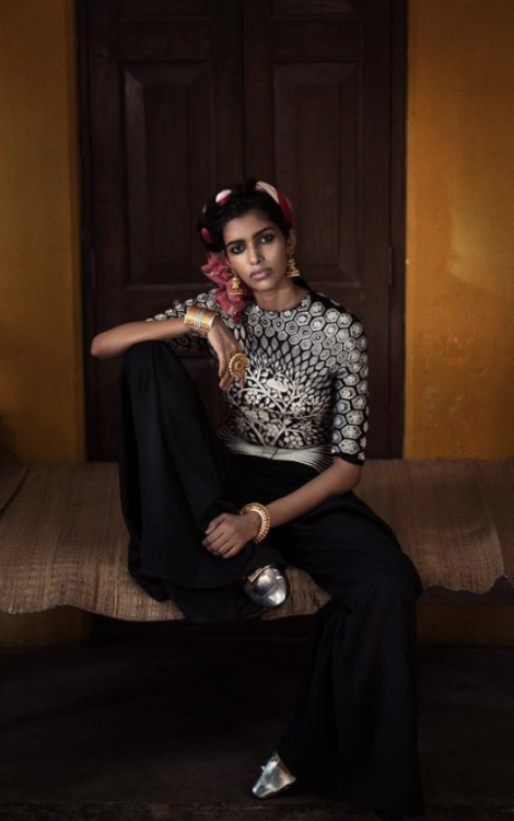 ghamzadi:  Pooja Mor for “Across the River Indus”, Vogue Italia [Photo: Ashish Shah