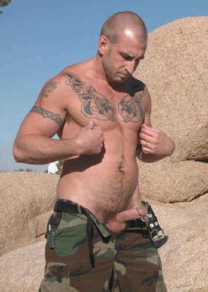 uniformguys:  Follow me for more @ uniformguys.tumblr.com