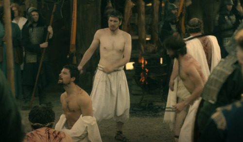 shirtlessthomas:Danila Kozlovsky Shirtless Whipping Vikings 6x14