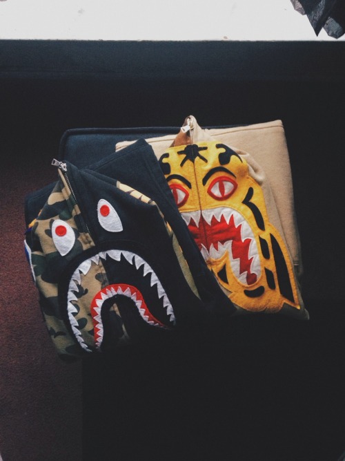x-dopeshit:  blvcksxpreme:  麻薬たわごと  http://x-dopeshit.tumblr.com