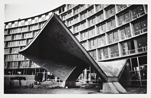 UNESCO Headquarters. Architect: Breuer-Nervi-Zehrfuss Architectes Syracuse University — Marcel Breue