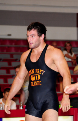 wrestlersandsinglets:  Follow me for Hot Wrestlers in Sexy Singlets =) 