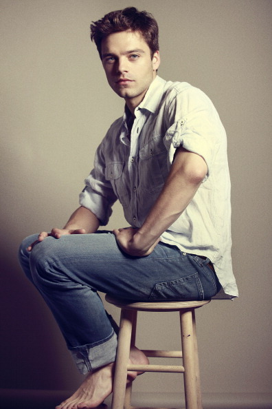 Sex barefootnfamous:  Sebastian Stan  pictures