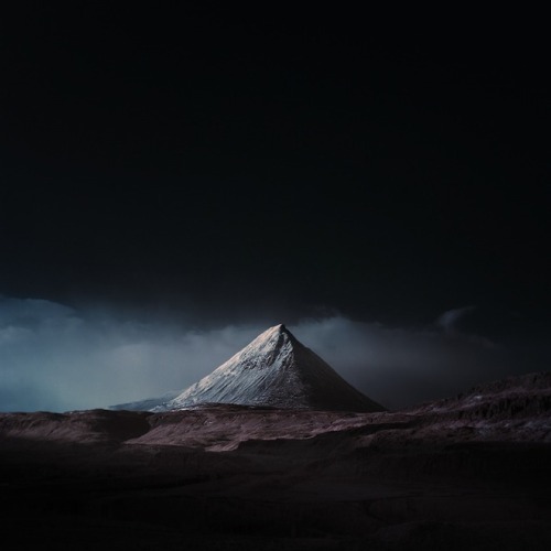 World’s End photo by Andy Lee via Just Something