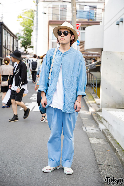 20-year-old Kyo on the street in Harajuku wearing a matching blue top and pants from the Japanese br