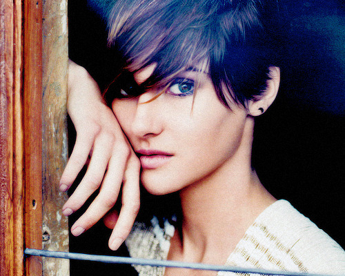shailenewoodleydaily:  Shailene Woodley, InStyle Magazine.  