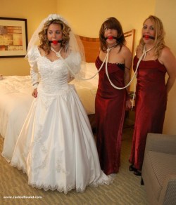 sensualhumiliation:  Minutes before of the ceremony…