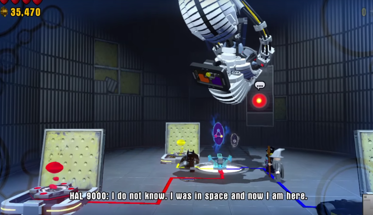 lennythereviewer:                                  GLaDOS VS HAL 9000 BEST. CAMEO.