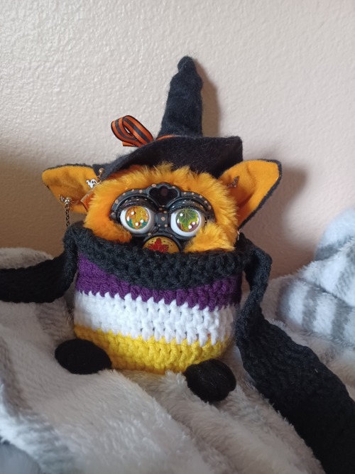 I Purchased A Furby Carrier From Etsy! I Wanted It In Non-binary Colors, And It's Perfect! The Seller