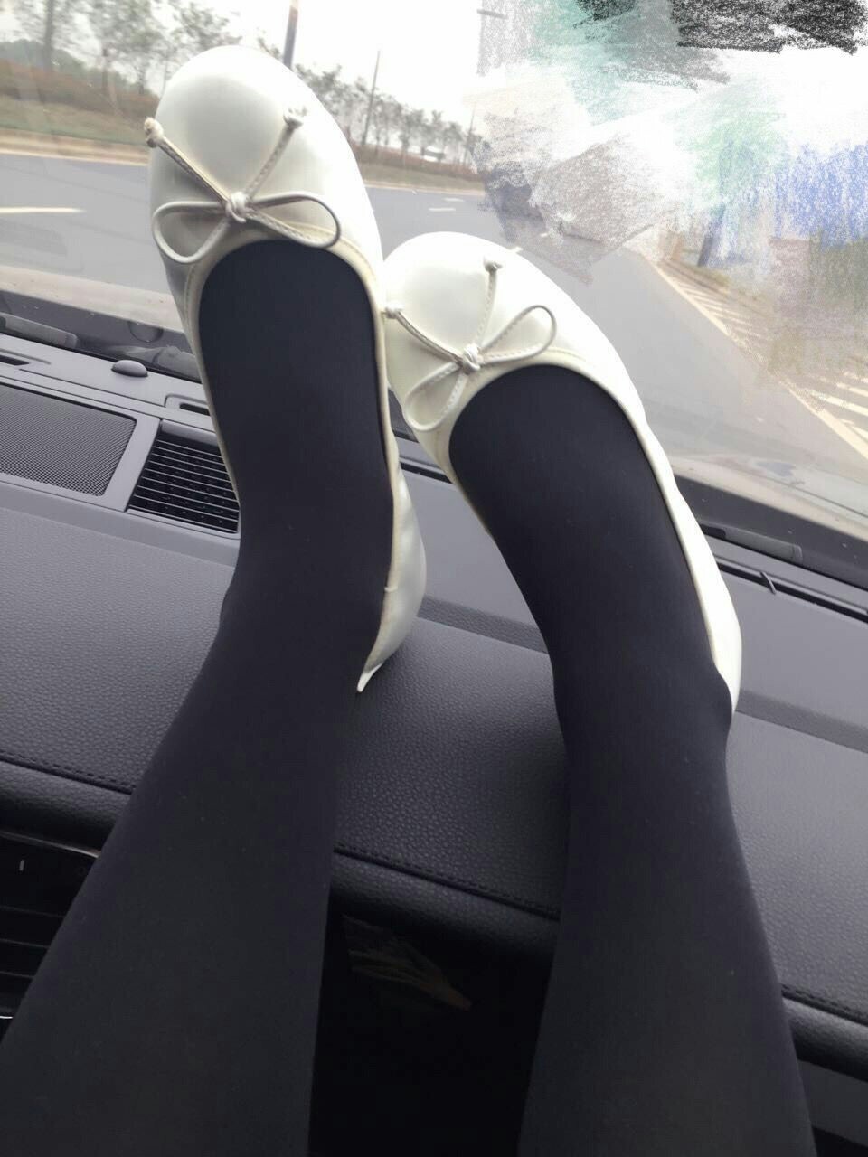 Flats & tights