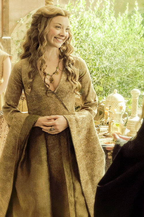 stormbornvalkyrie:♕ Queen Margaery Tyrell  |  Game of Thrones Season 5 First Look {x}