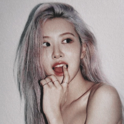 rosé ‘THE ALBUM’  ʚ   or reblog!