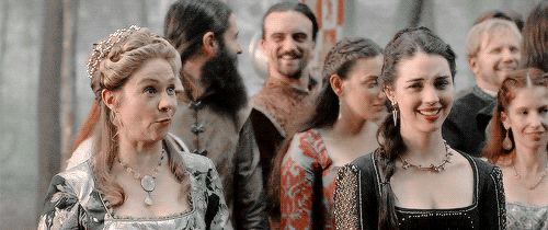 queenrhaenyra:  → Queens are not easily undone