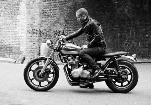 bb-motorbikes: Motorbikes, Boyz n Leather  Hot Guys n Motorbikes!  Yum.