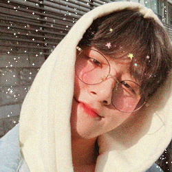 ✫・* ━ minhyuk and i.m icons;please like or reblog if you save/use