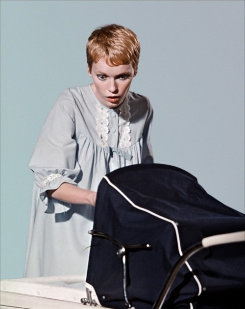 XXX “Rosemary’s baby”, Roman photo