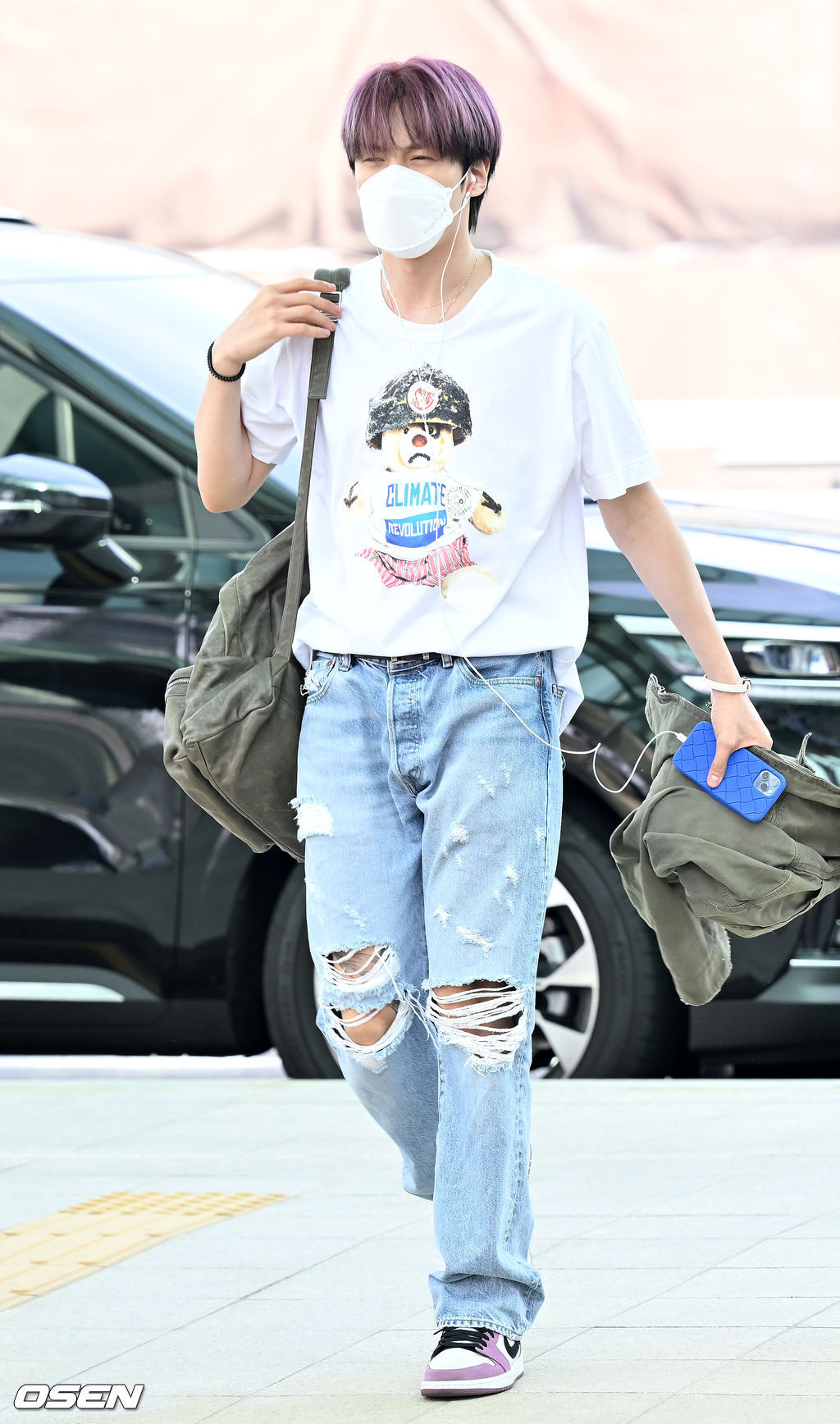 jungkook airport fashion, Tumblr