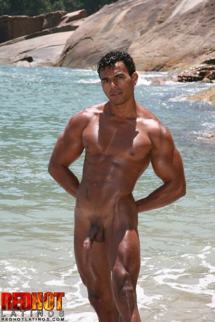 menmanor:  #Poax #RedHotLatinos