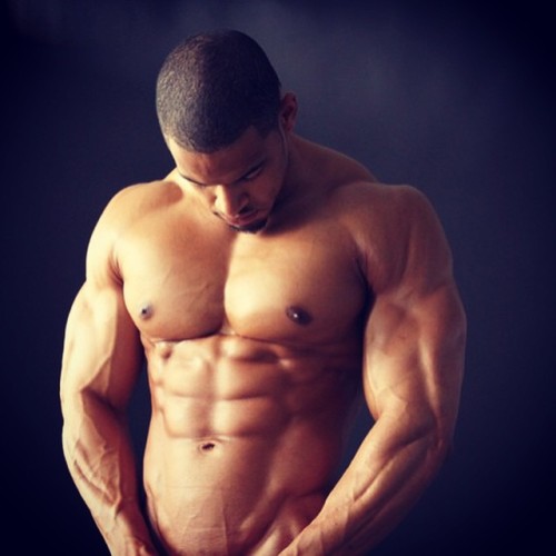 loveblkmen:  Fuck me! Arron Aro