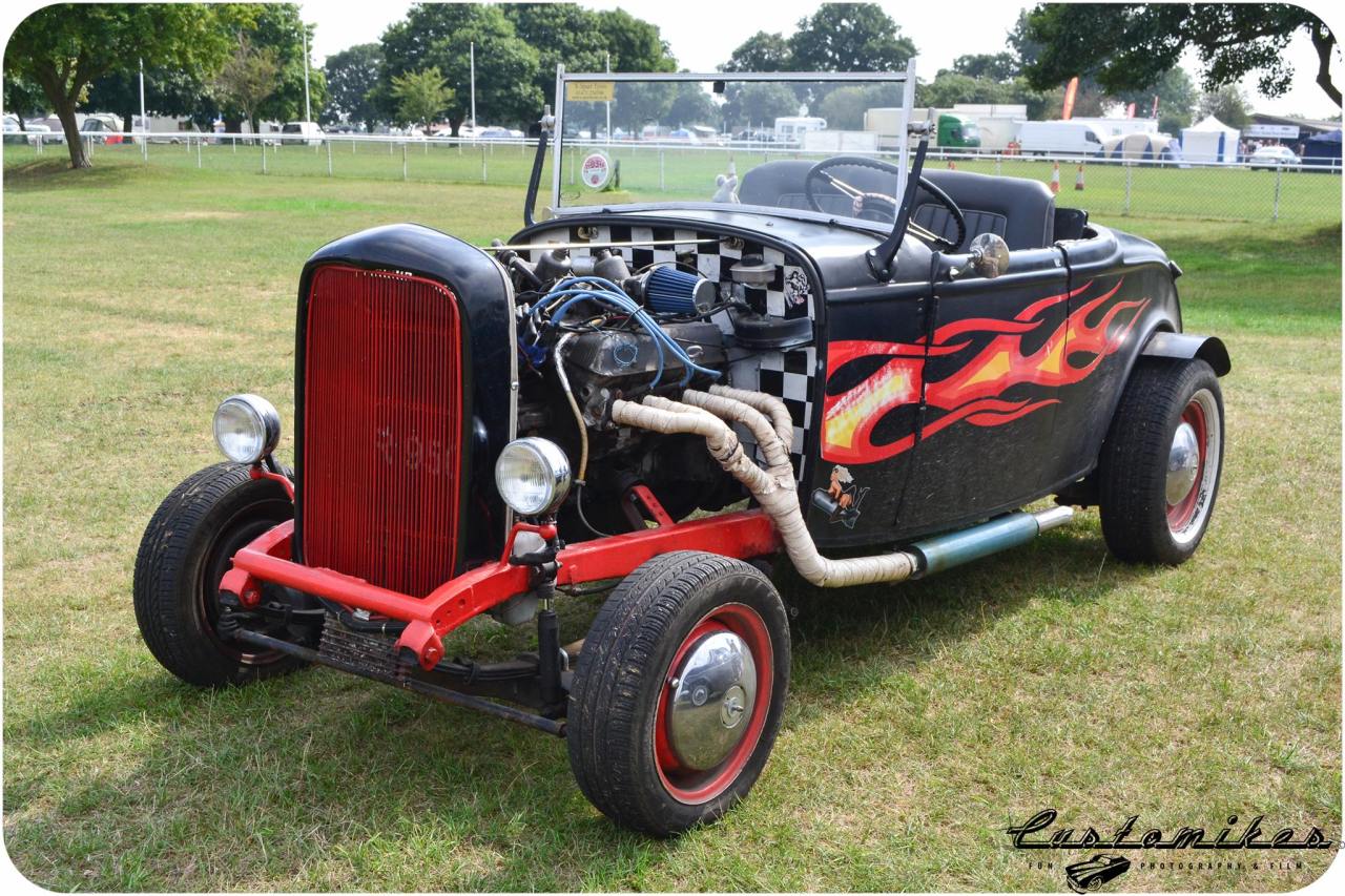 morbidrodz:  Check out this blog for more hot rods and kustoms 