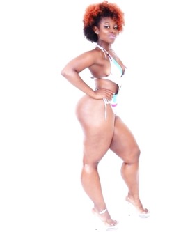 iluvbbwass:  Afro American thick #iluvbbwass