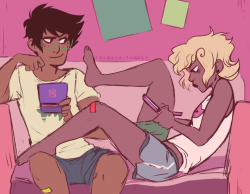 <>they’re playing pokemon or somethin