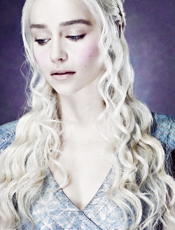 gameofthronesdaily:  The fairest woman in
