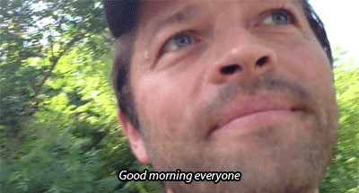 baby-in-an-over-coat:  Because every now and then, you need Misha Collins to wish