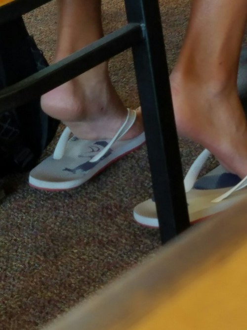 This dude seemed to know he has hot feet