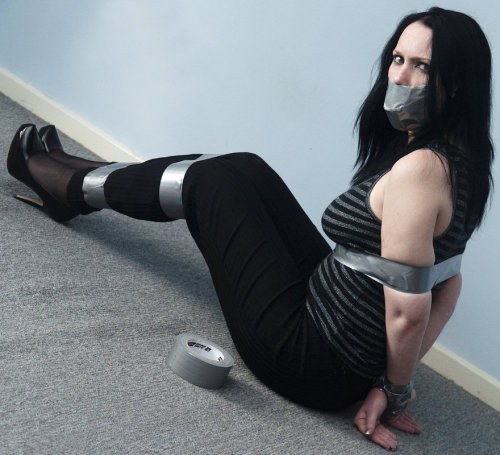 Porn bondagehedgehog:   Love Tied Free Bondage photos