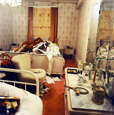 enucleator:  Some of the photos taken in Armin Meiwes' house, where he killed and