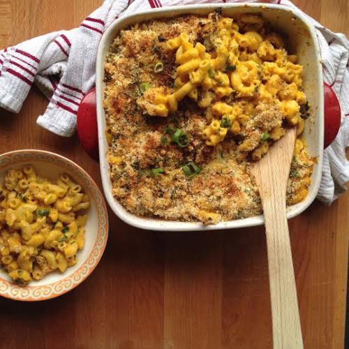 whattheguac: VEGAN MAC AND CHEESE! This deliciously rich and gooey mac and cheese is amazing! NO cru