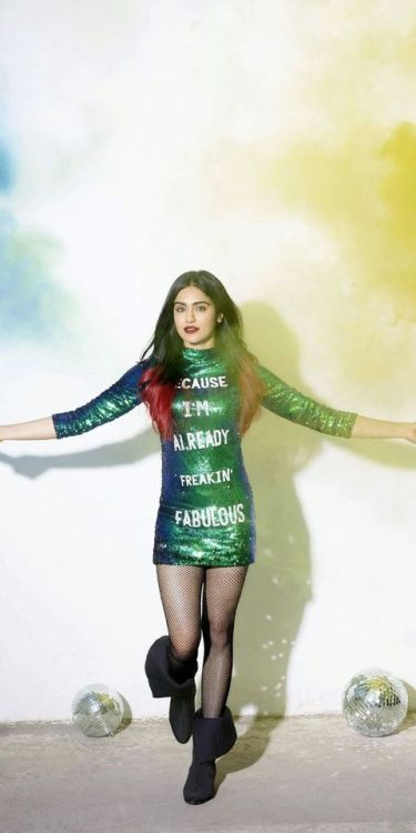 Shinging, green dress, Adah Sharma, 1080x2160 wallpaper @wallpapersmug : https://ift.tt/2FI4itB - ht