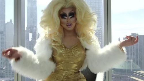 thanabutoncrack: this is probably one of my favorite trixie looks so yeah:) When I say she&rsqu