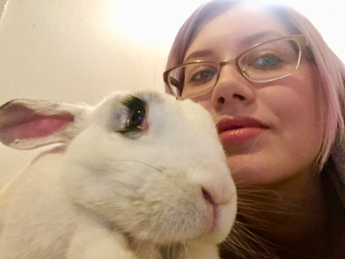 pangur-and-grim:1) hello I am purple now2) taking a make-up-free selfie with Wheat Thick was mistake