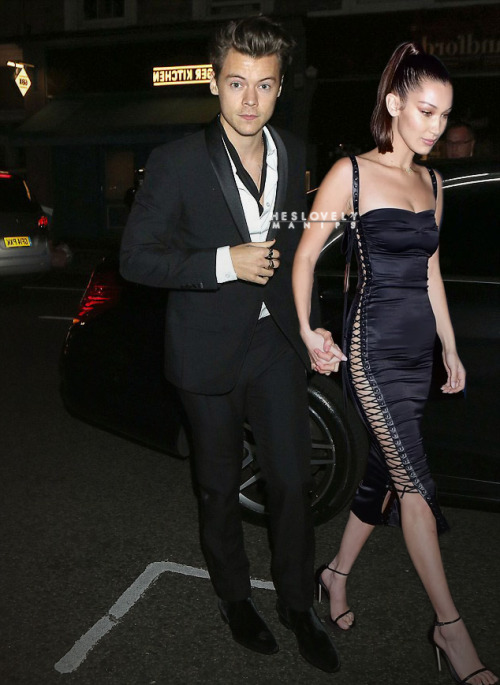 Harry Styles and Bella Hadid manips Streetfollow my edit ig: heslovely.manips 