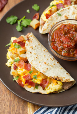 nom-food:  Breakfast tacos with fire roasted