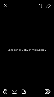 solonecesitocreer:  Soñé que estábamos juntos.  Solo éramos tu y yo,  nadie más.  Y así esta bien. Todo era perfecto hasta que desperté, y me di cuenta que no estabas aquí,  que sólo era un jodido sueño.  Tu ausencia duele,  duele cómo no tienes