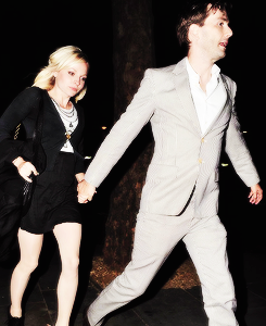 tashajohansson:  Happy 3rd Anniversary David and Georgia Tennant (12.30.2011) 