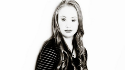 franklycats:  Brisbane 18-year-old Madeline Stuart is on a mission to change how society sees people with Down syndrome. On the young aspiring model’s Facebook page, she has written that her decision to take up modelling is to “help change societies
