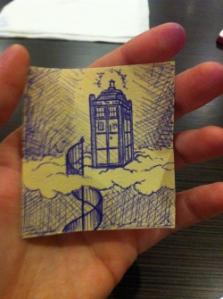 katsky95:  tiny tardis! 