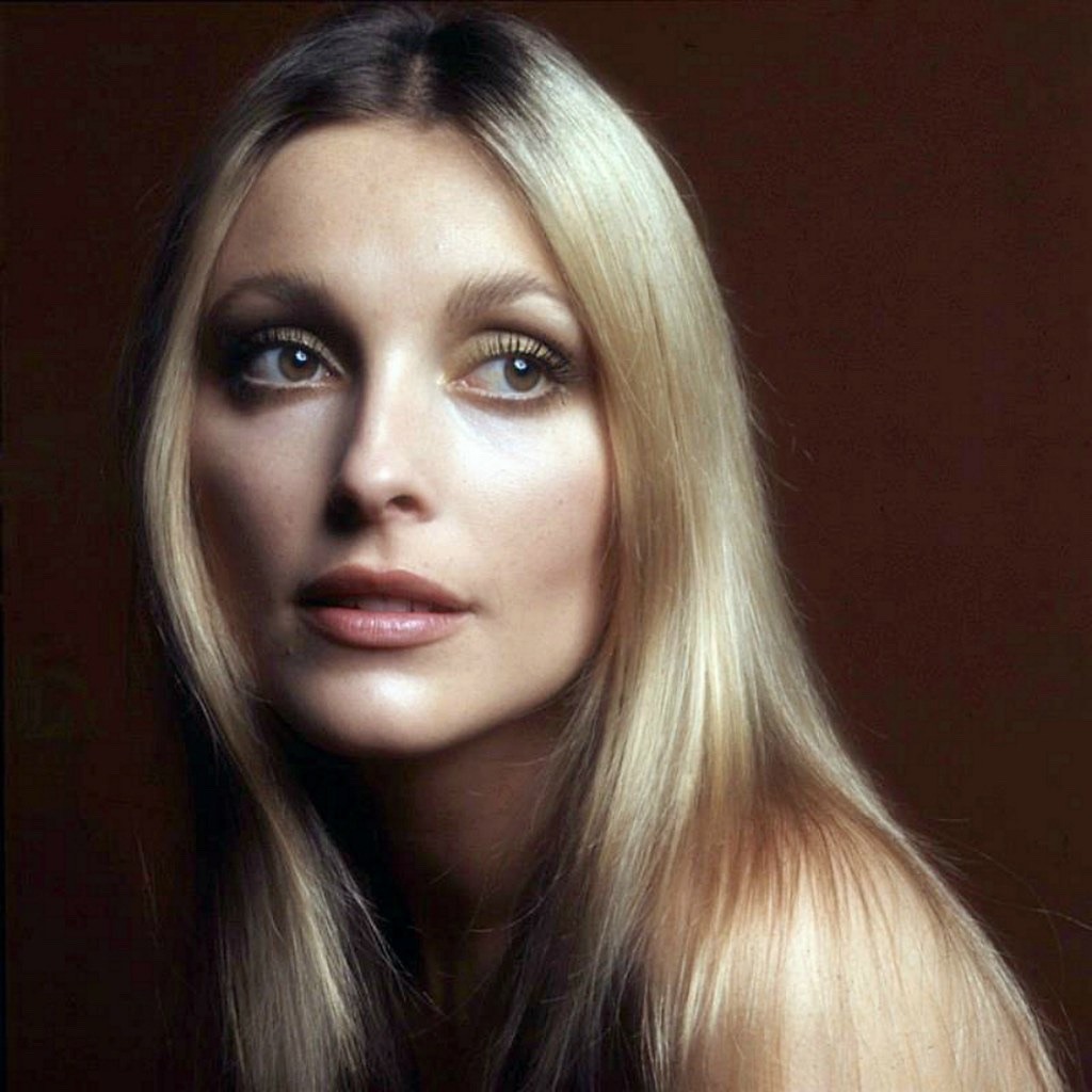 lovingsharon:SHARON TATE photographed by adult photos