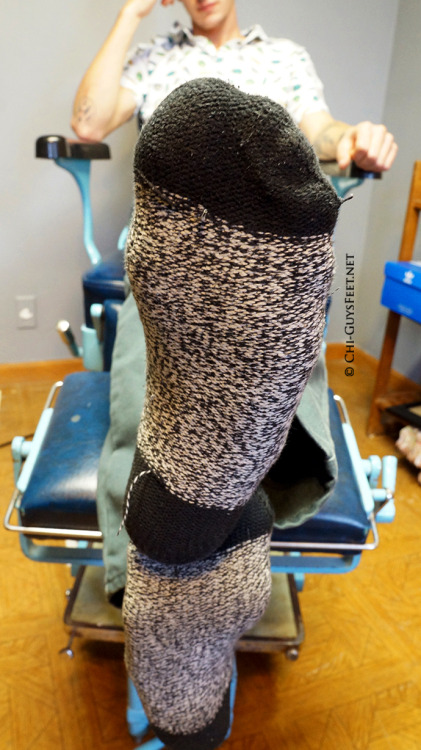 Dude's Guy Feet