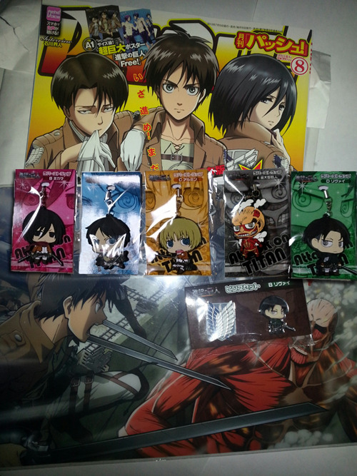 akuroku:  Shingeki no Kyojin Giveaway! As a thanks for everyone’s wonderful support, we’re going to be giving away 3 of the the following items to one lucky winner (the winner can choose 3 out of 5 items): Attack on PASH! August 2013 Issue Magazine