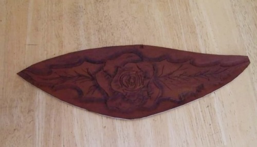 6 years ago I tried my hand at leather working for the first time. I had no experience on what I was