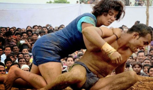 mwbergr8: “It took barely five minutes for 18-year-old female wrestler Neha Tomar to defeat male cha