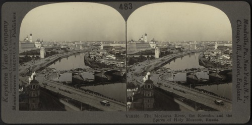 The Moskva River, the Kremlin, and the spires of Saint Basil’sCathedral (Russia, c. 1918 – 193