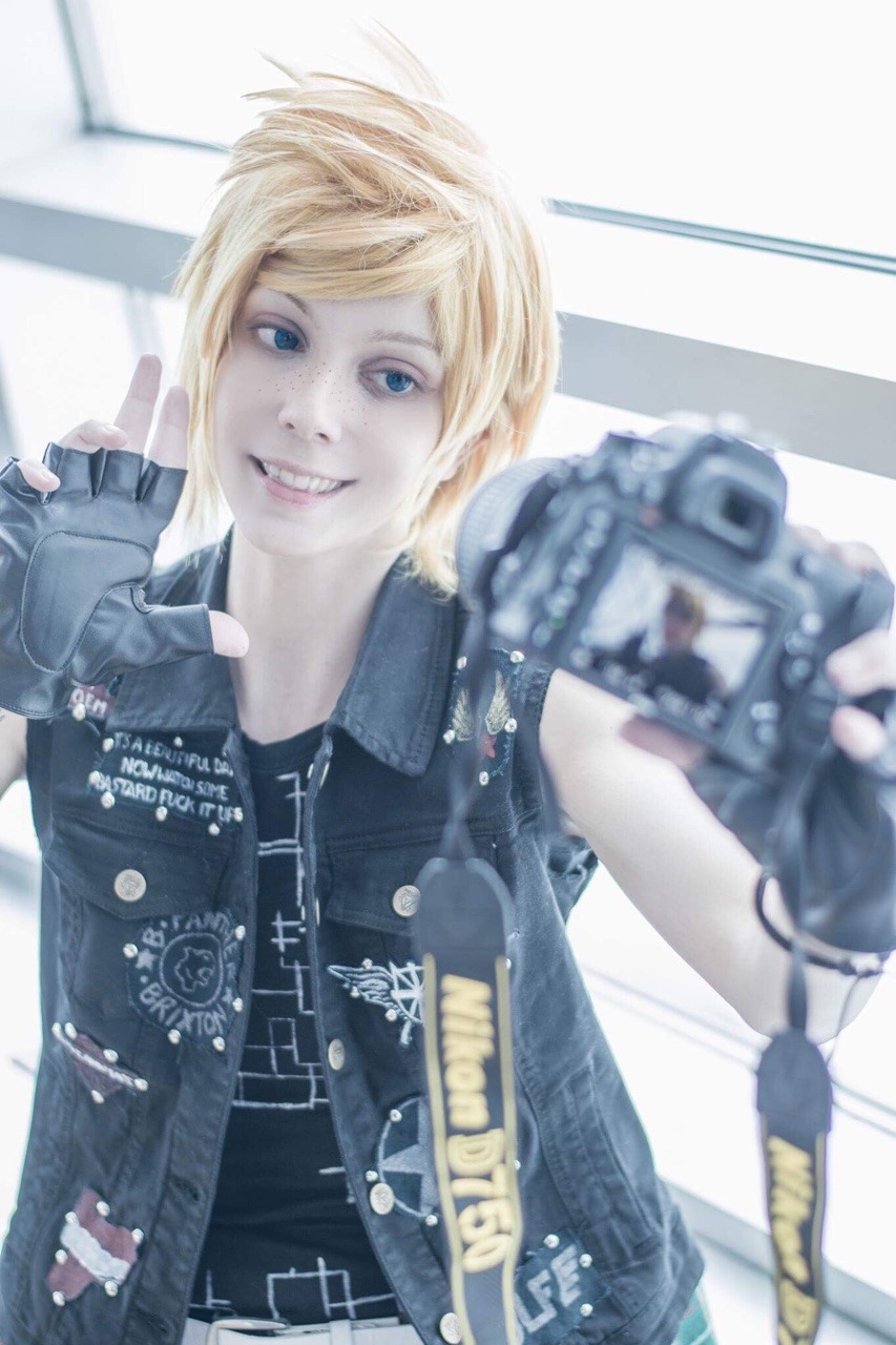 three-guys-and-a-chocobo:  “So as it turned out… I’m one of them. Not exactly