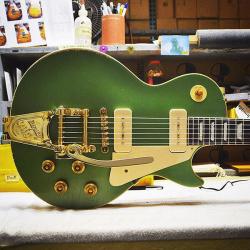 gibsonguitarsg:  ‘56 Les Paul Reissue Aged in Inverness Green with Bigsby &amp; Gold hardware 