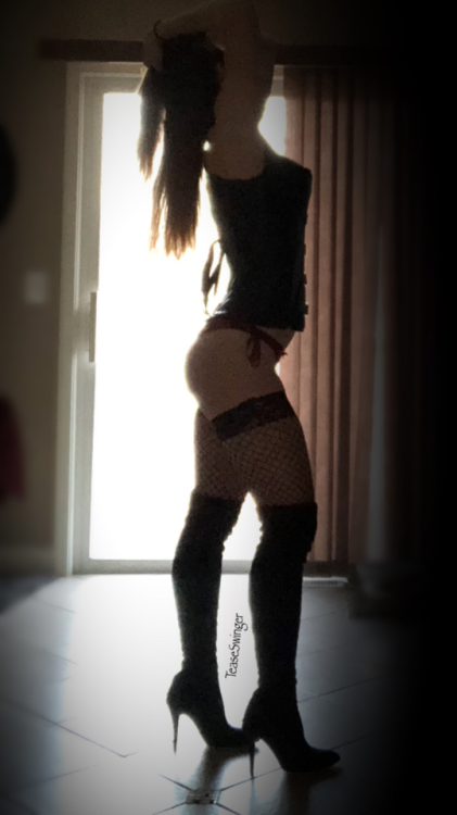 teaseswinger: Late night reblog of my submission to Heels4Days for Boots Thursday